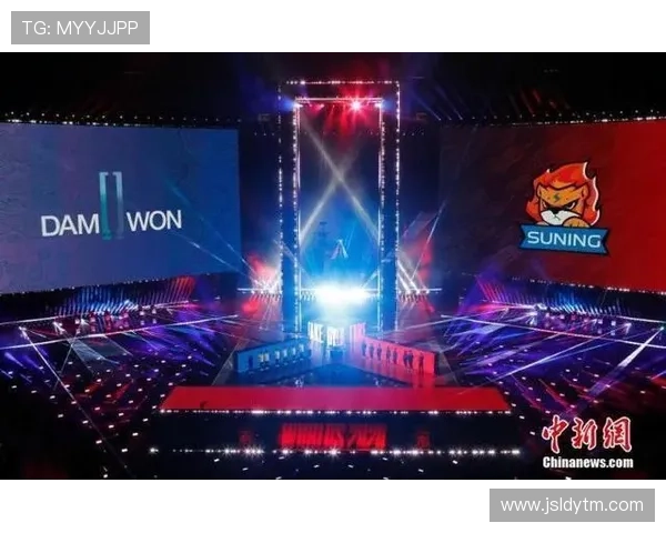 《全球电竞赛事激战正酣 各大战队角逐年度冠军荣誉》