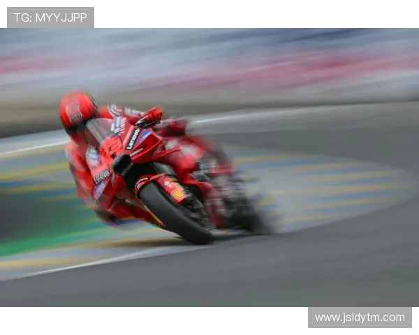 MotoGP赛季新战况全面解析 杜卡迪与雅马哈争夺世界冠军之路 MotoGP赛季新战况全面解析 杜卡迪与雅马哈争夺世界冠军之路