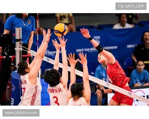 中国女排鏖战五局力克巴西队挺进世界杯决赛再现顽强拼搏精神 中国女排鏖战五局力克巴西队挺进世界杯决赛再现顽强拼搏精神