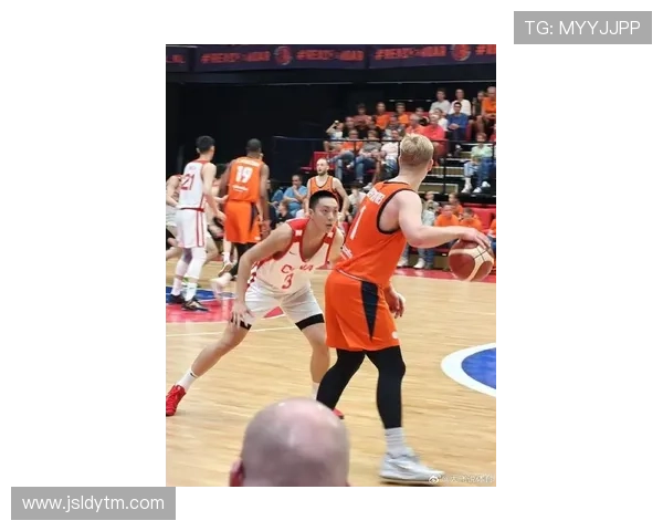 中国男篮迎战欧洲劲旅，全力冲击巴黎奥运门票，备战进入关键阶段