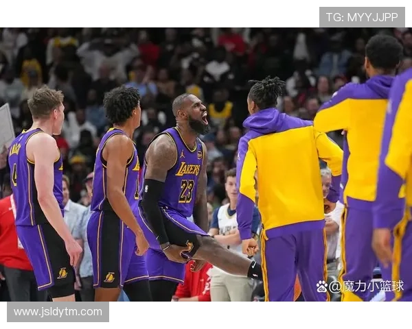 勒布朗詹姆斯再创里程碑 领衔湖人强势开局目标总冠军