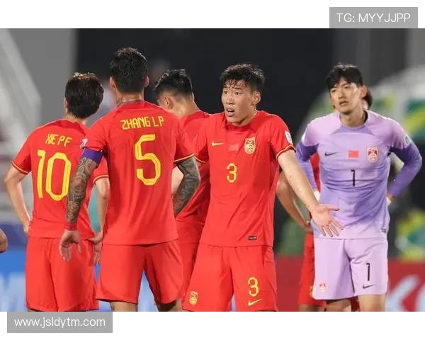 国足力克劲敌晋级亚洲杯四强全场鏖战展现团队凝聚力与拼搏精神 国足力克劲敌晋级亚洲杯四强全场鏖战展现团队凝聚力与拼搏精神