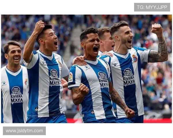 巴拉多利德俱乐部主场再取胜展现强势状态冲击西乙升级席位 巴拉多利德俱乐部主场再取胜展现强势状态冲击西乙升级席位