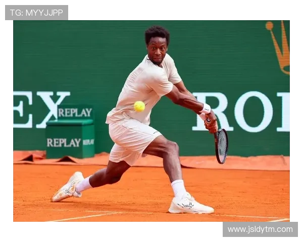 网球大师赛精彩纷呈 世界顶级选手激烈角逐夺冠梦想