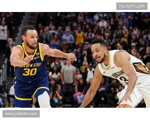 詹姆斯率湖人惊险逆转勇士 库里末节空砍三十分难救主 詹姆斯率湖人惊险逆转勇士 库里末节空砍三十分难救主