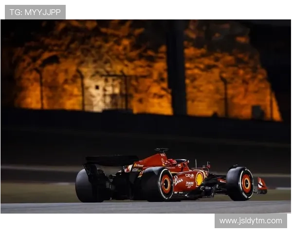 F1赛季再掀波澜 全新规则与车队变动引发激烈竞争 F1赛季再掀波澜 全新规则与车队变动引发激烈竞争