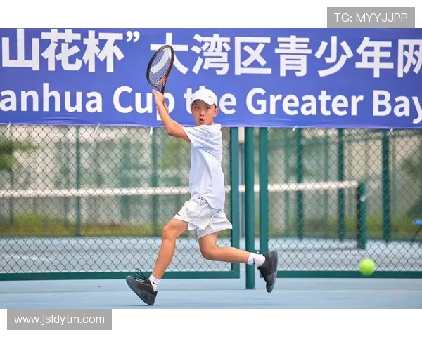 新星强势爆发引领赛季网球焦点大战全场沸腾激发群雄角逐热势再升 新星强势爆发引领赛季网球焦点大战全场沸腾激发群雄角逐热势再升