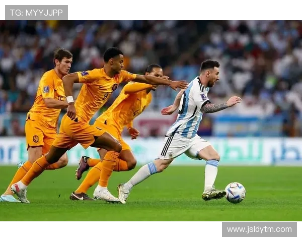 梅西加盟国际米兰后首次亮相赛场 展现王者风范助球队大胜 梅西加盟国际米兰后首次亮相赛场 展现王者风范助球队大胜