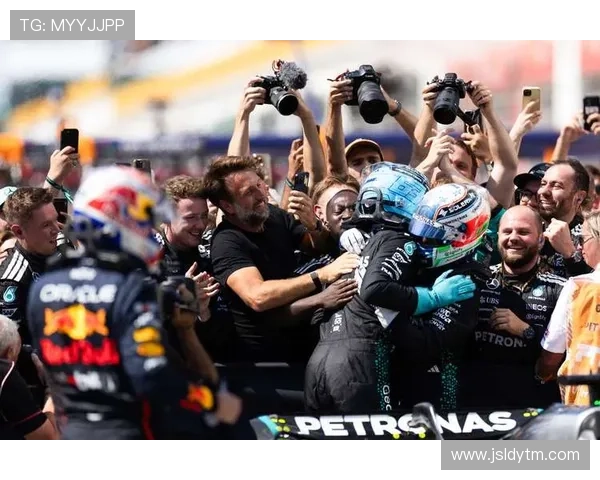 F1新赛季揭幕战预告：顶级车队阵容调整与新规则解析