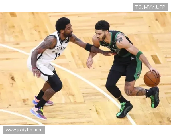 欧洲劲旅爆冷失利 国脚伤情成焦点 本轮赛况持续引发球迷热议 欧洲劲旅爆冷失利 国脚伤情成焦点 本轮赛况持续引发球迷热议