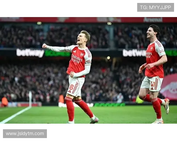 百年豪门阿斯顿维拉的英超复兴之路与欧洲荣耀追寻新时代挑战与传承精神